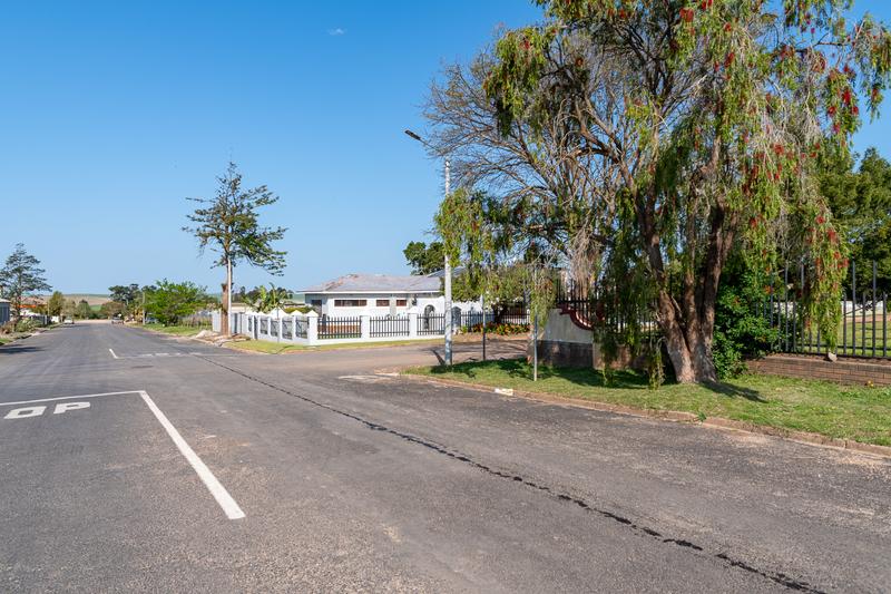 4 Bedroom Property for Sale in Riviersonderend Western Cape